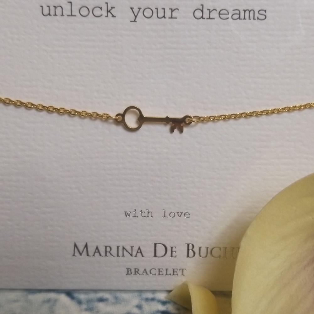 NWT Unlock Your Dreams Key Charm Bracelet - Picture 2 of 3